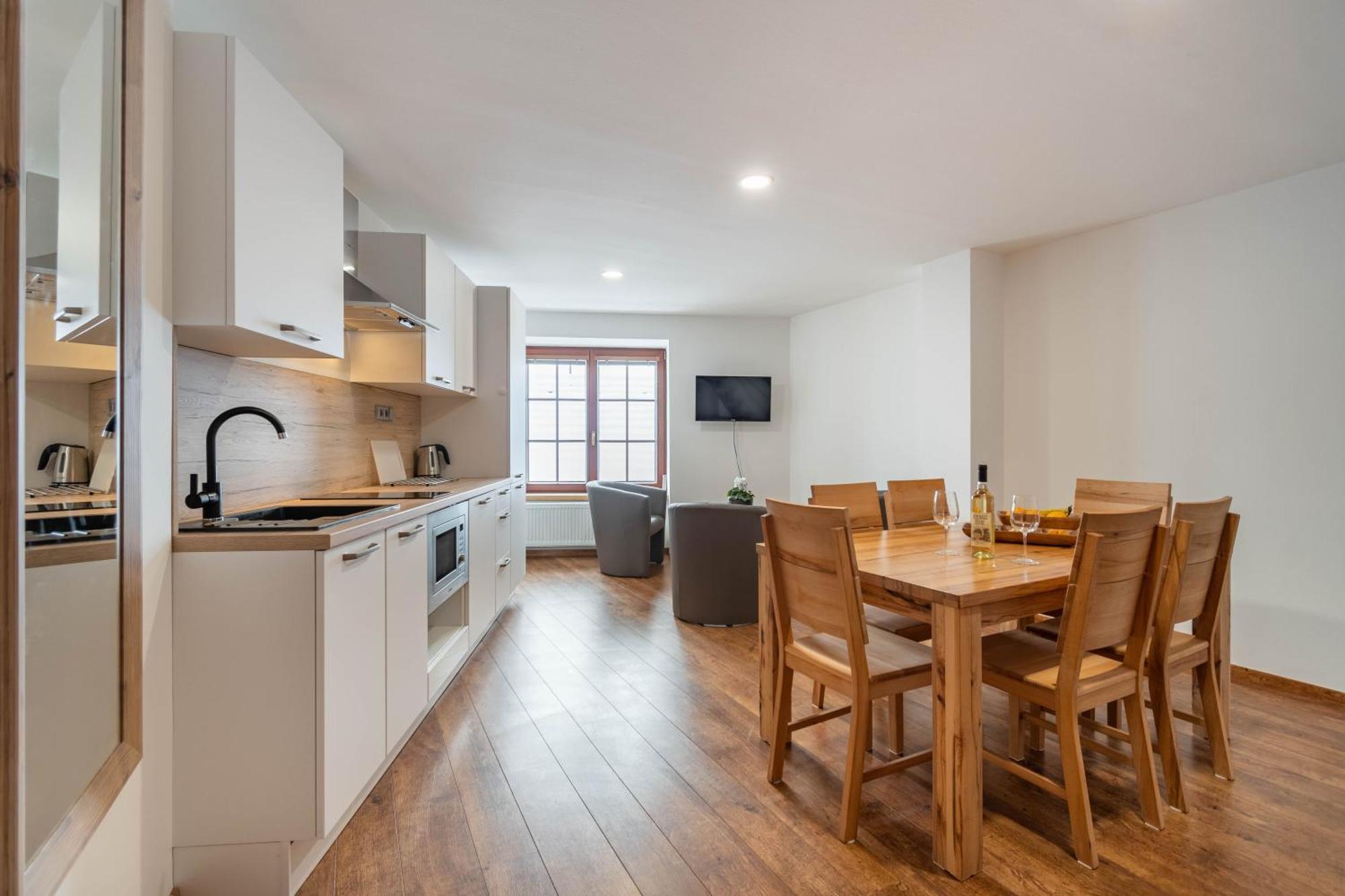 Kokorin Apartments